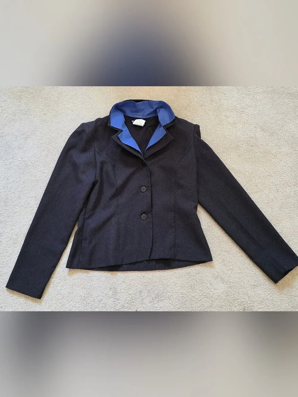 Vintage Suits Us: Charcoal Tailored Single-Breasted Blazer & Detachable Collar